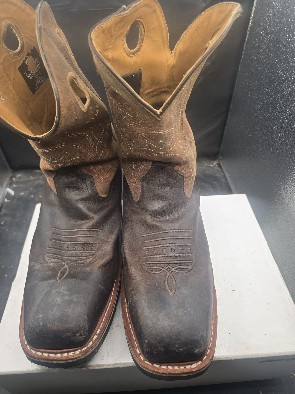 Men's Brown Leather Square-Toe Cowboy Boots